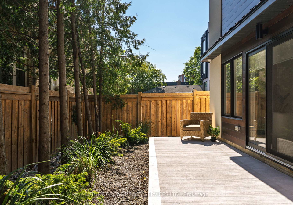 103-cavell-avenue-toronto-etobicoke-ontario-w13680308