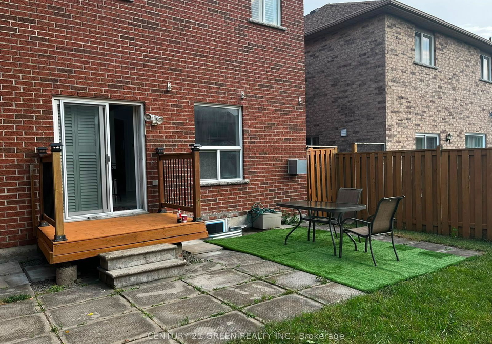 3253-bruzan-crescent-mississauga-ontario-w13680324