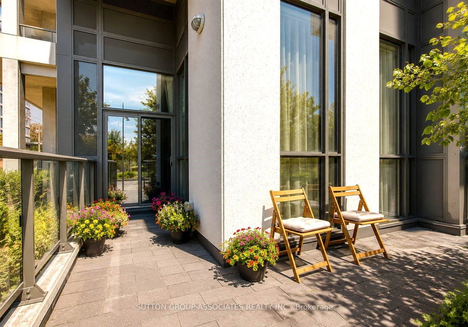 15-zorra-street-toronto-etobicoke-ontario-w13680344