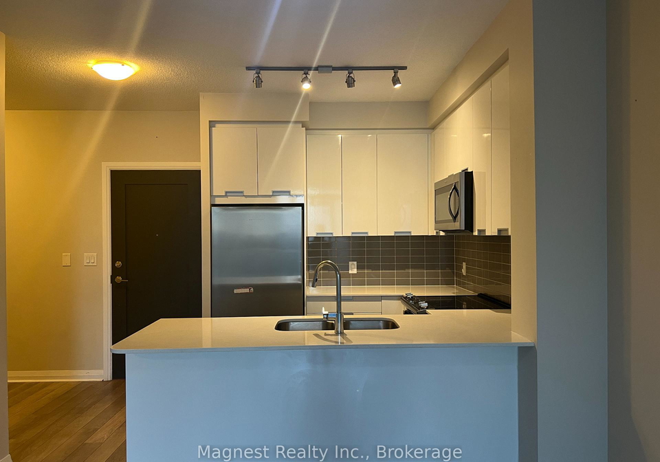 5025-four-springs-avenue-mississauga-ontario-w13680546