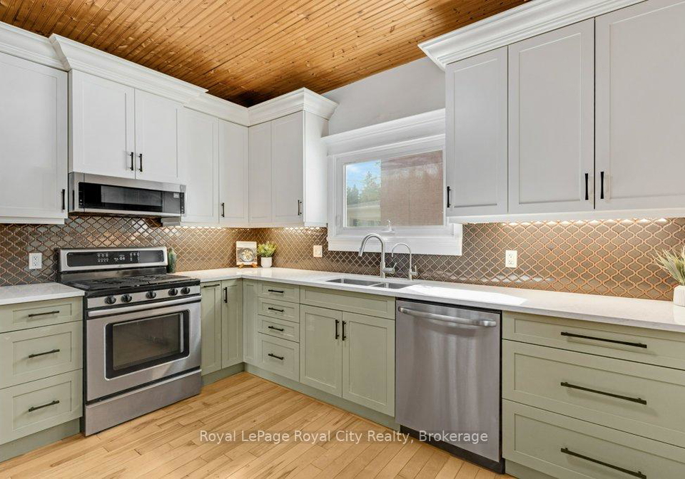 9-wilbur-street-n-halton-hills-ontario-w13680606