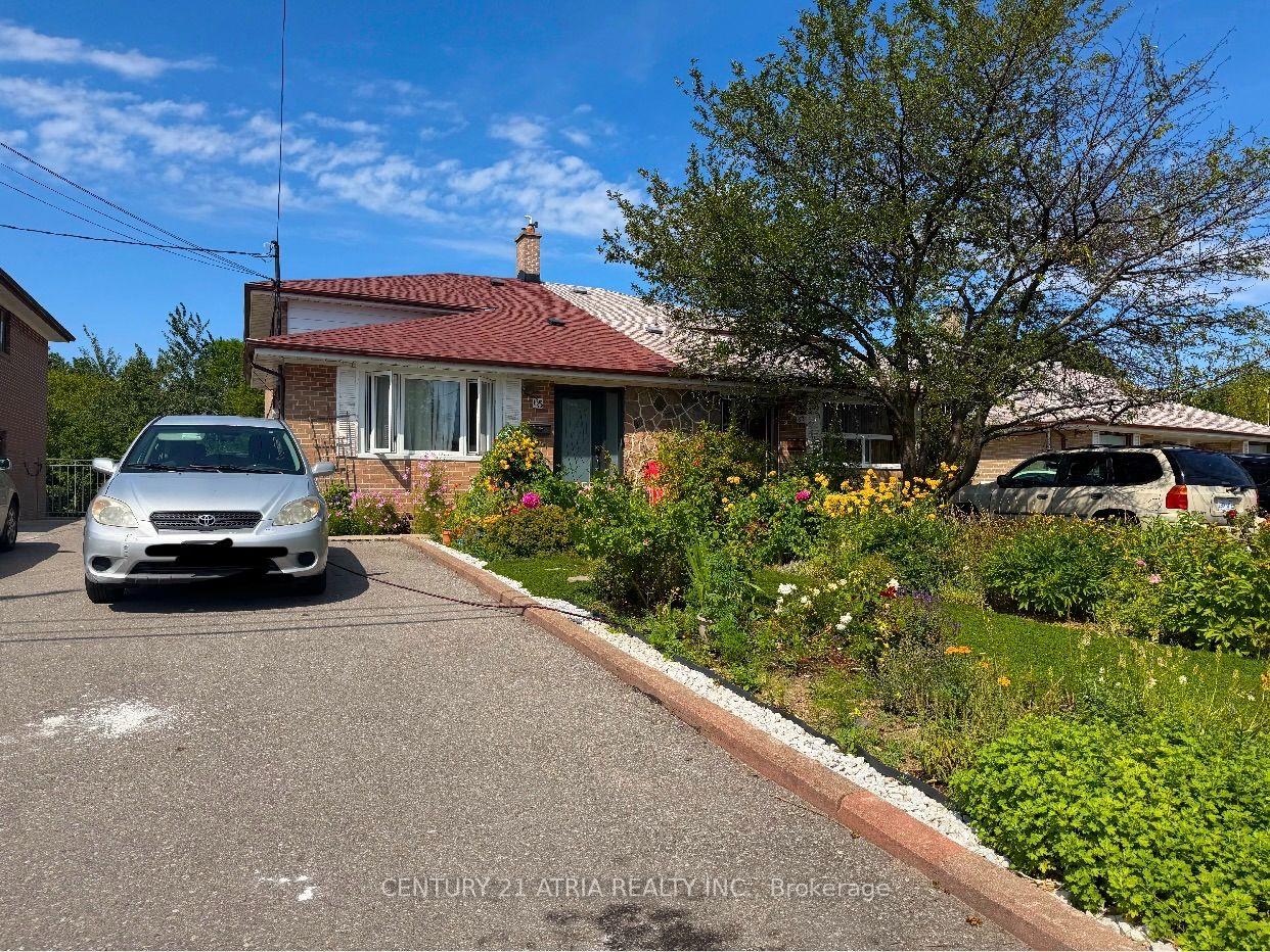 65-newlin-crescent-toronto-york-ontario-w13680748