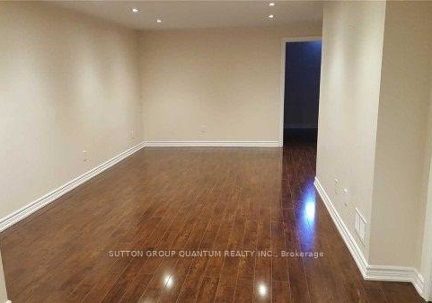5193-nestling-grove-mississauga-ontario-w13680808