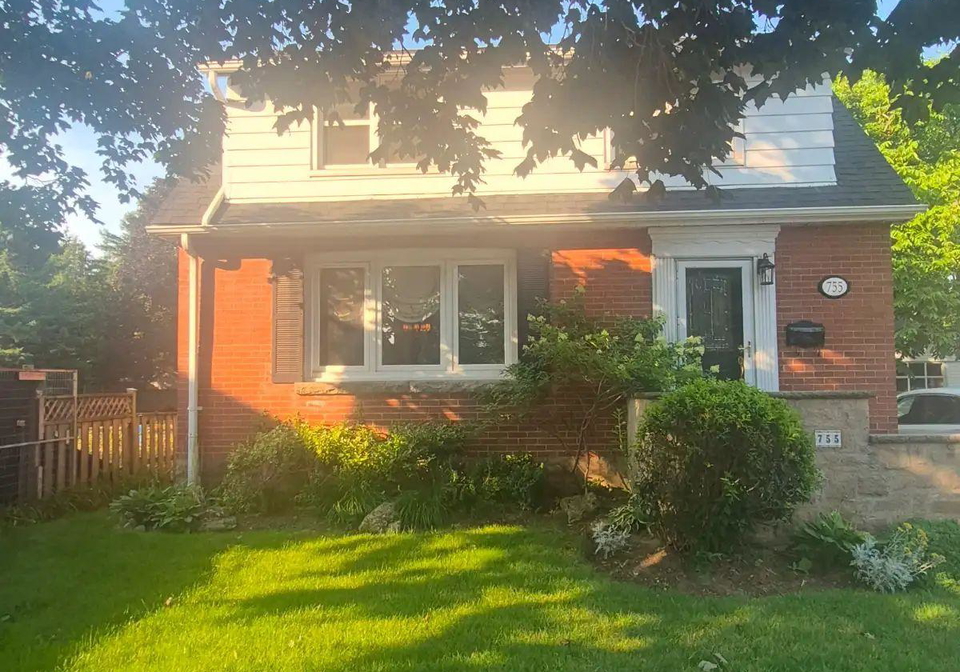 755-maple-avenue-burlington-ontario-w13681026