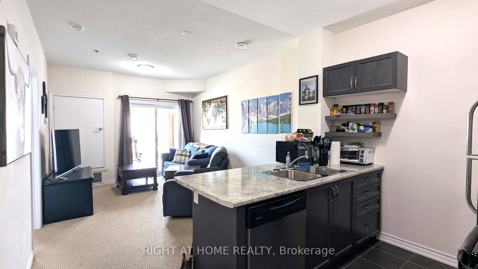 1360-costigan-road-milton-ontario-w13681104