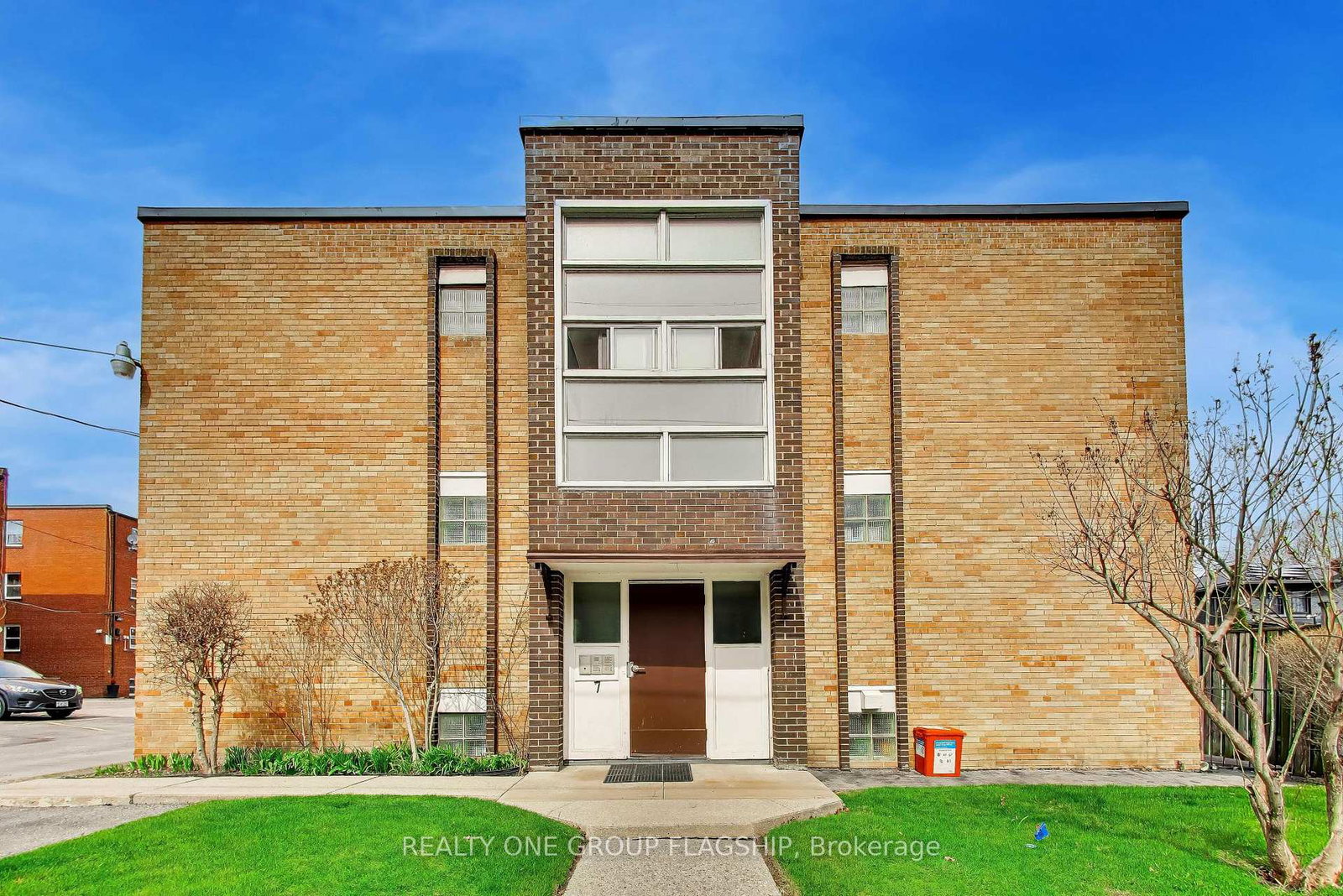 7-elmwood-avenue-s-mississauga-ontario-w13681128
