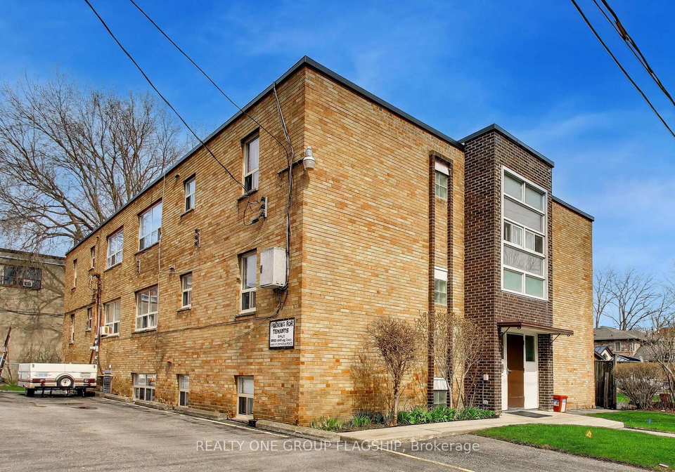 7-elmwood-avenue-s-mississauga-ontario-w13681128