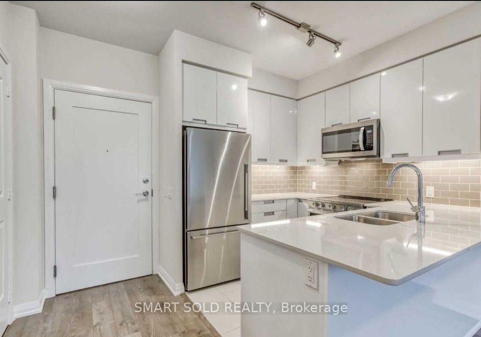65-watergarden-drive-mississauga-ontario-w13681216