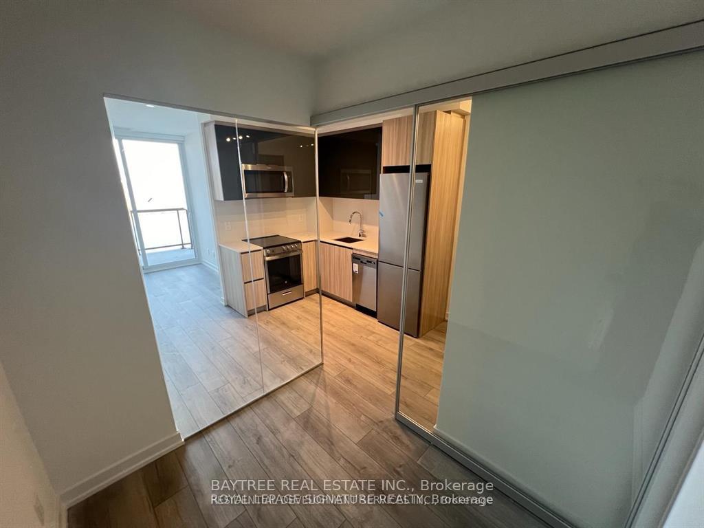 3100-keele-street-toronto-york-ontario-w13681272