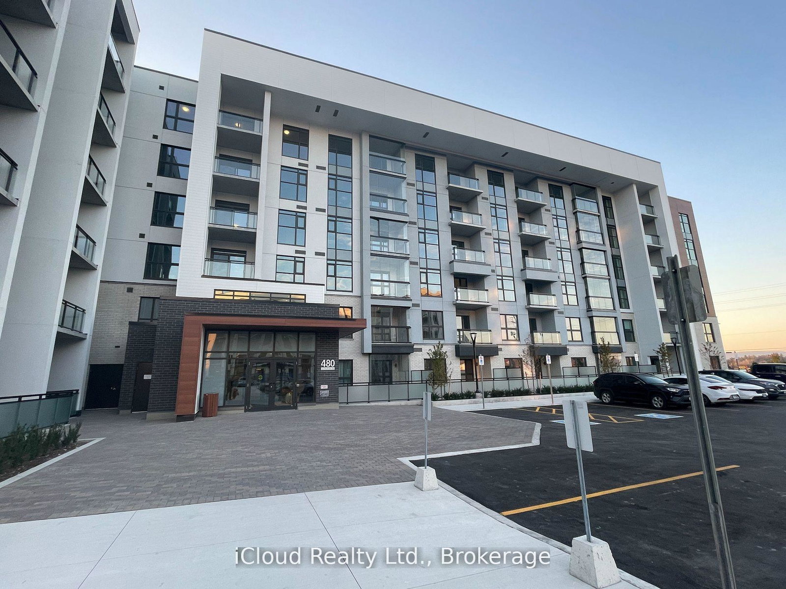470-gordon-krantz-avenue-milton-ontario-w13681314