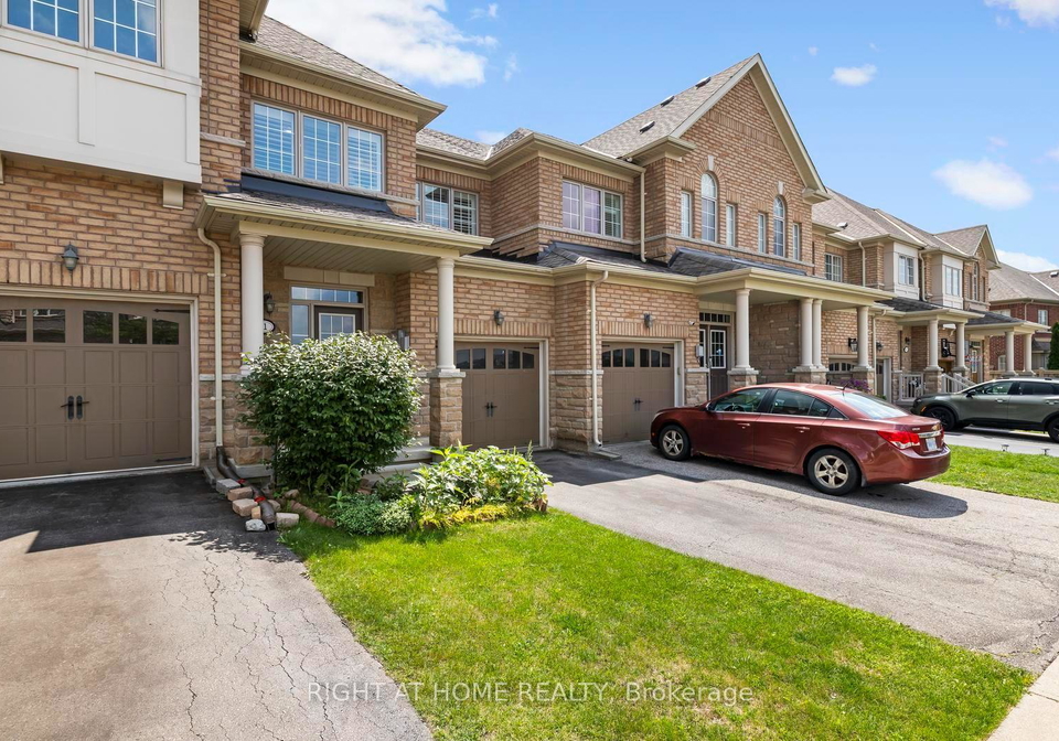 41-coastline-drive-brampton-ontario-w13681416