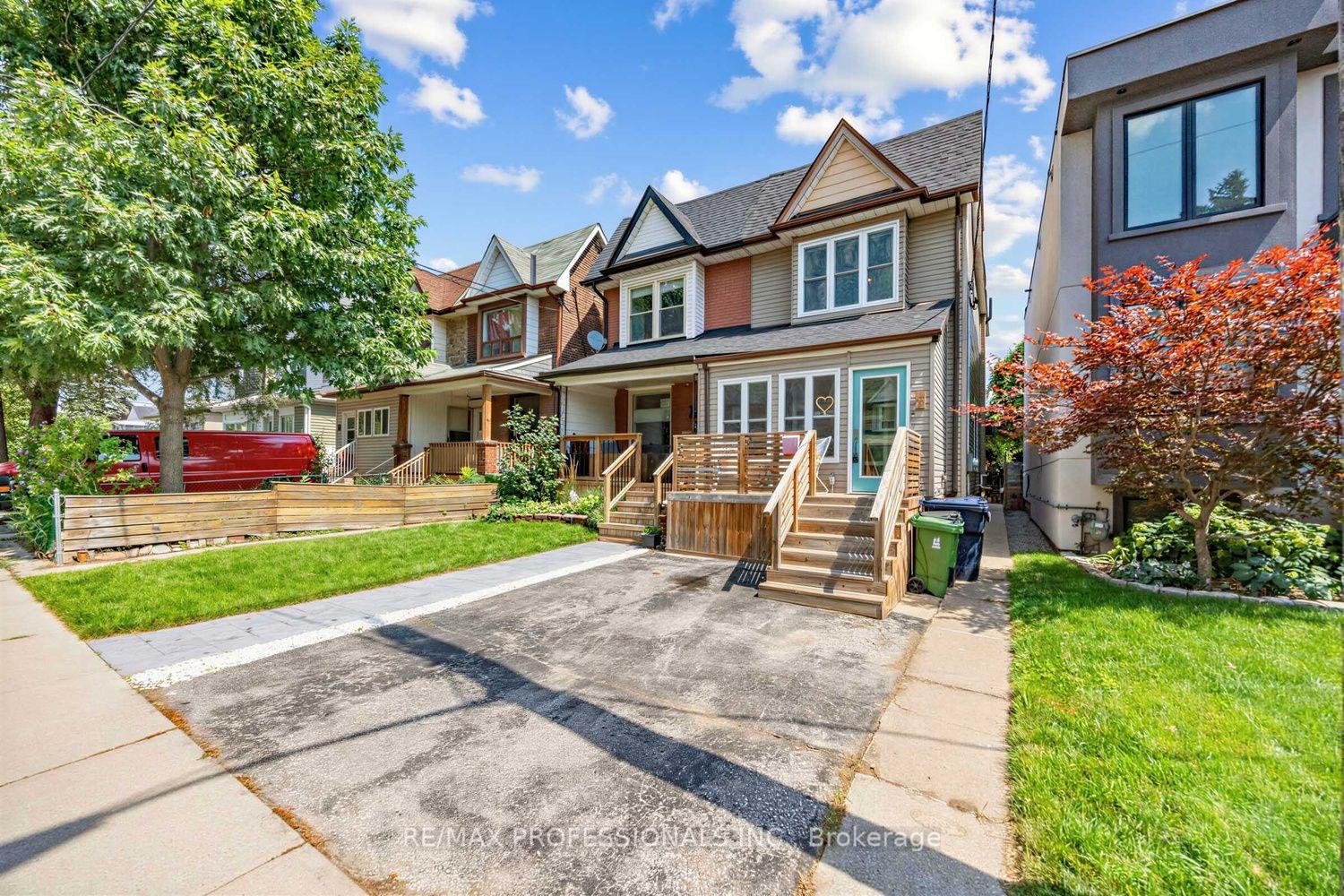 3-blakley-avenue-toronto-toronto-ontario-w13681644