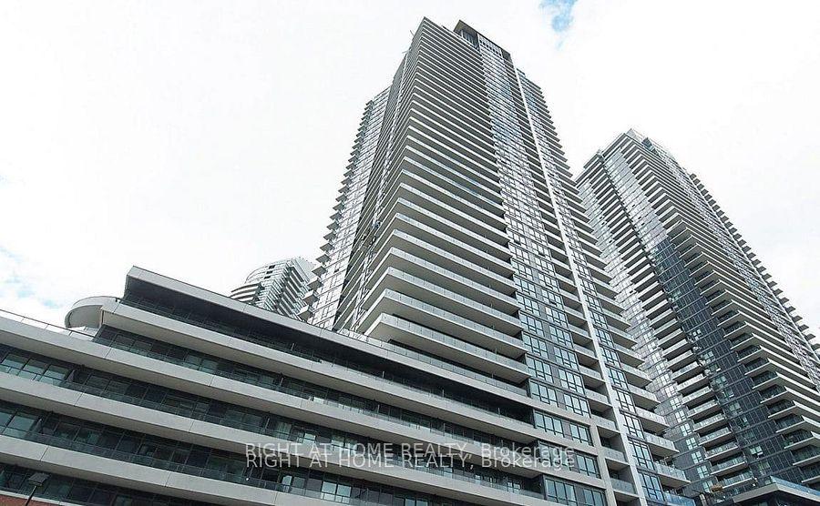 2212-lake-shore-boulevard-w-toronto-etobicoke-ontario-w13681682