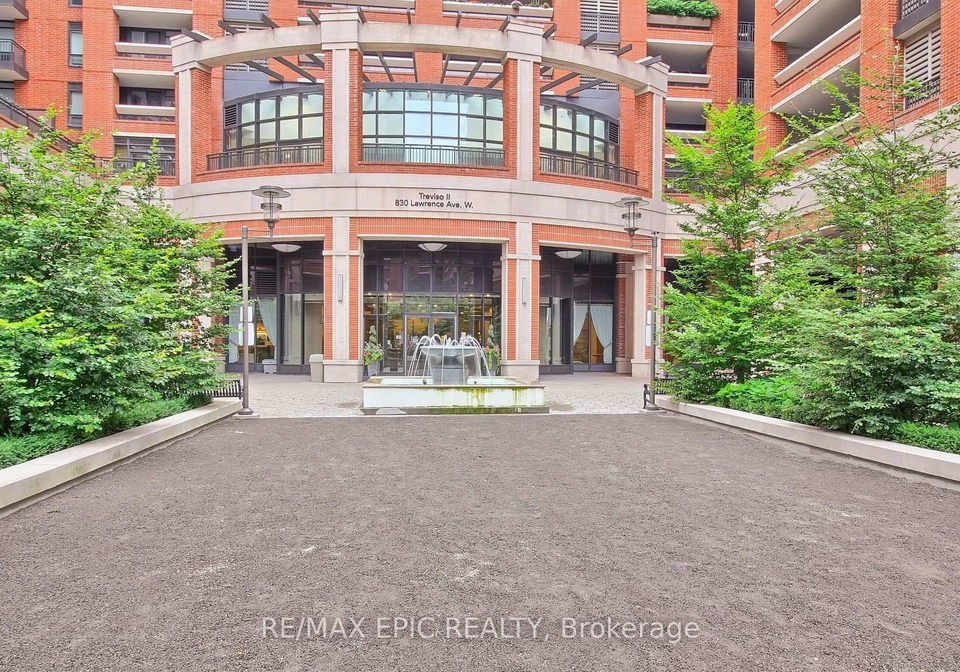 830-lawrence-avenue-w-toronto-north-york-ontario-w13681704