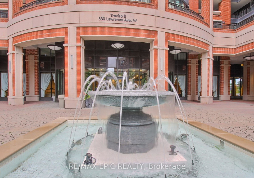 830-lawrence-avenue-w-toronto-north-york-ontario-w13681704