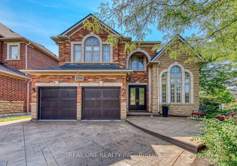 2298-salcome-drive-oakville-ontario-w13681738