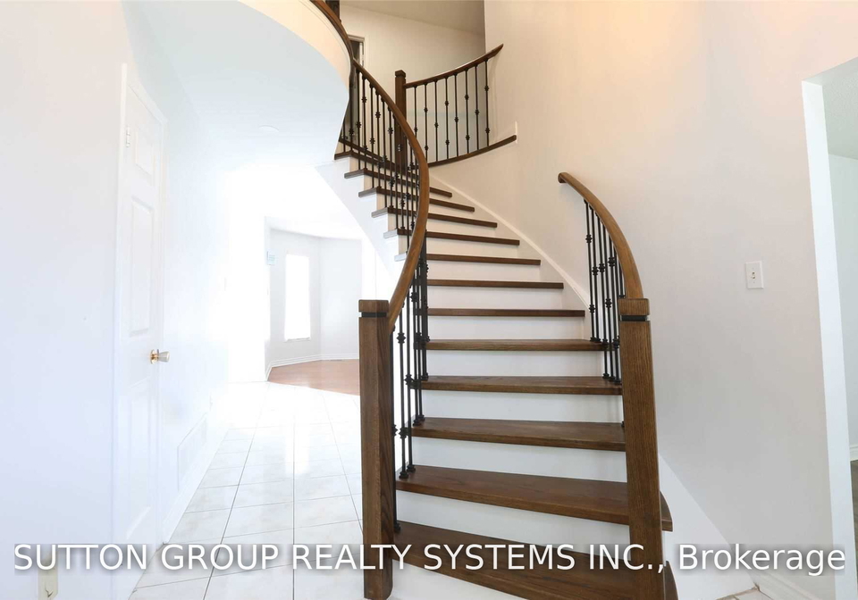 6005-tenth-line-mississauga-ontario-w13682070