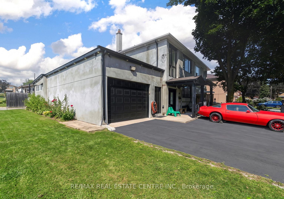 22-neames-crescent-toronto-york-ontario-w13682074