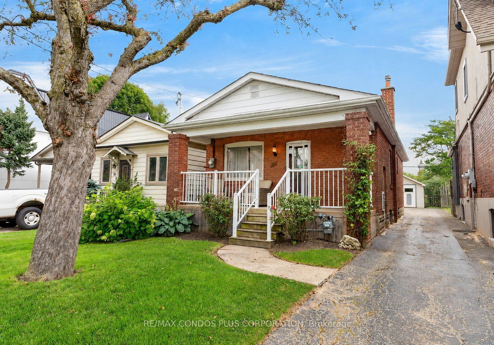 77-fifth-street-e-toronto-etobicoke-ontario-w13682224