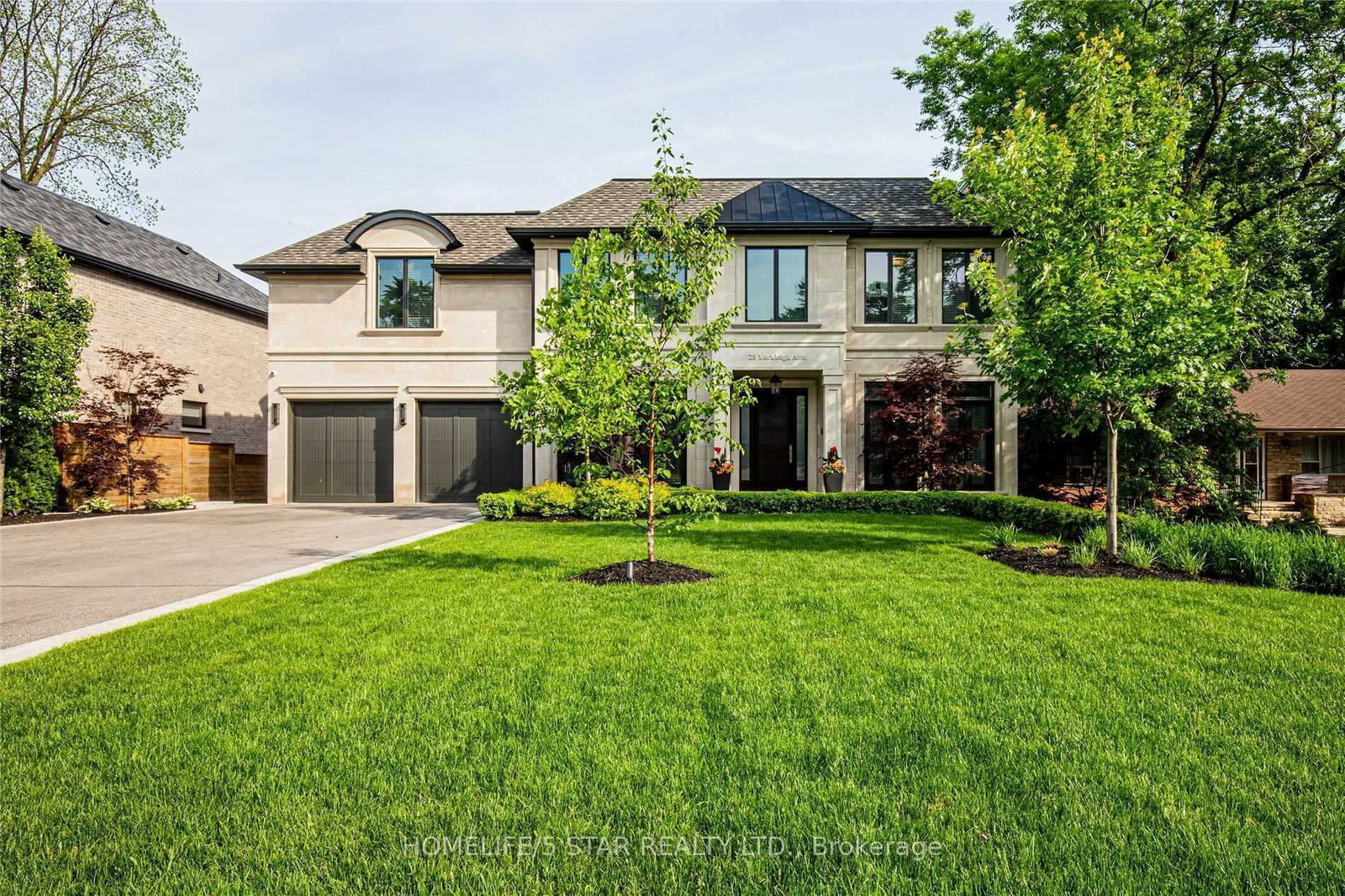 25-yorkleigh-avenue-toronto-etobicoke-ontario-w13682232