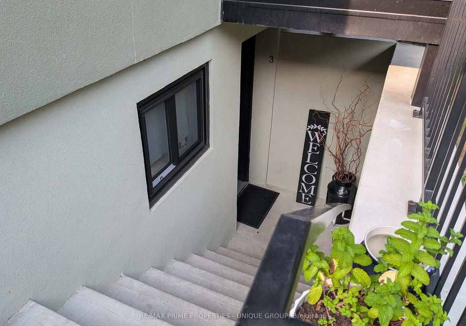 45-astoria-avenue-toronto-north-york-ontario-w13682290