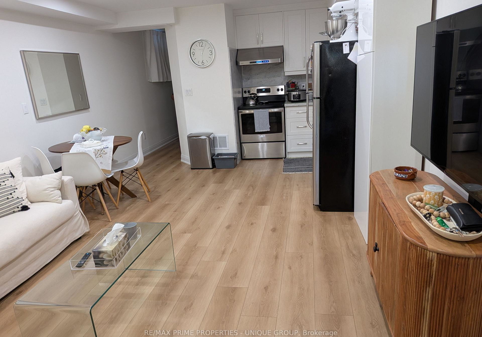 45-astoria-avenue-toronto-north-york-ontario-w13682290