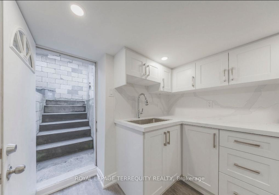 185-laughton-avenue-toronto-toronto-ontario-w13682344