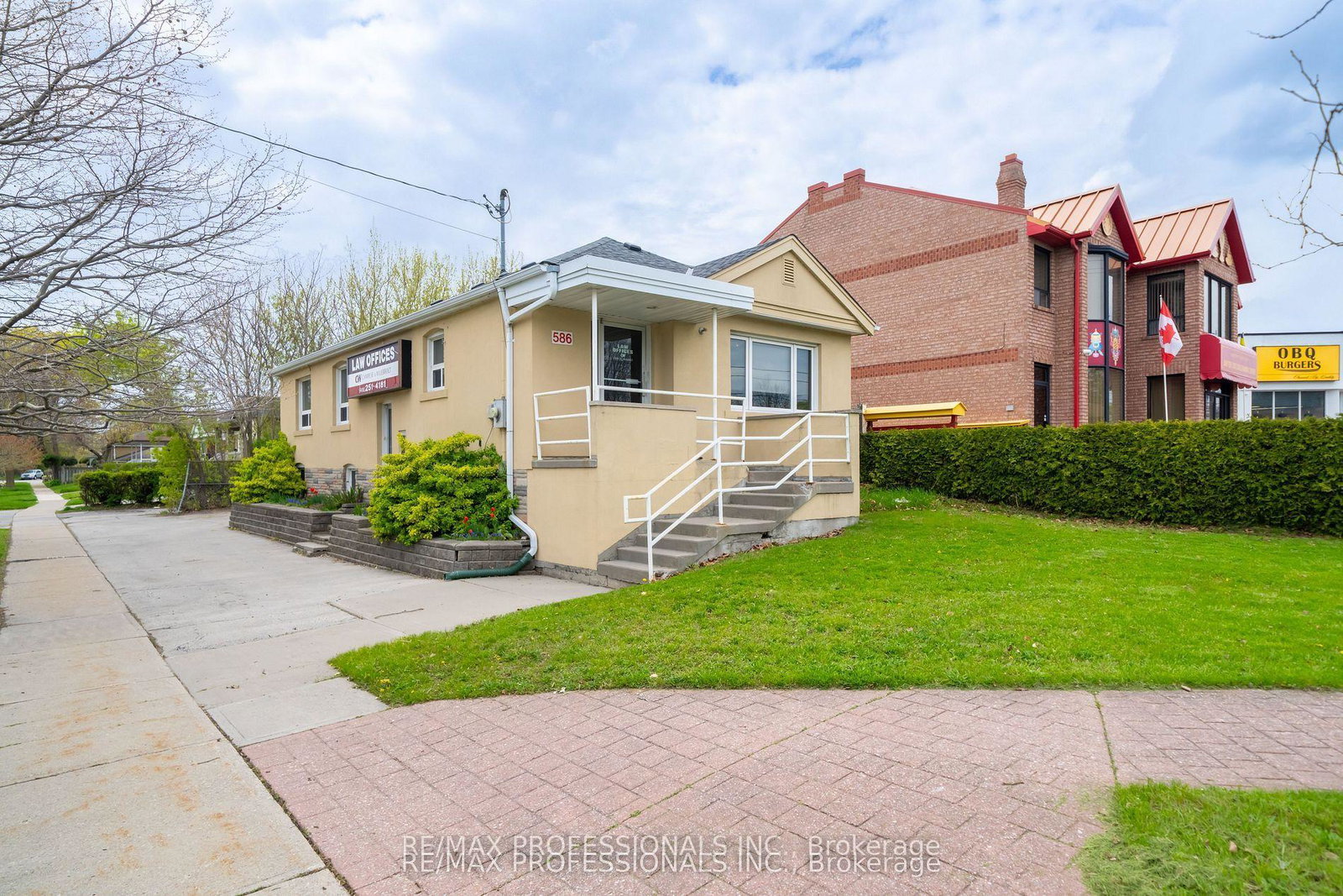 586-browns-line-toronto-etobicoke-ontario-w13682366