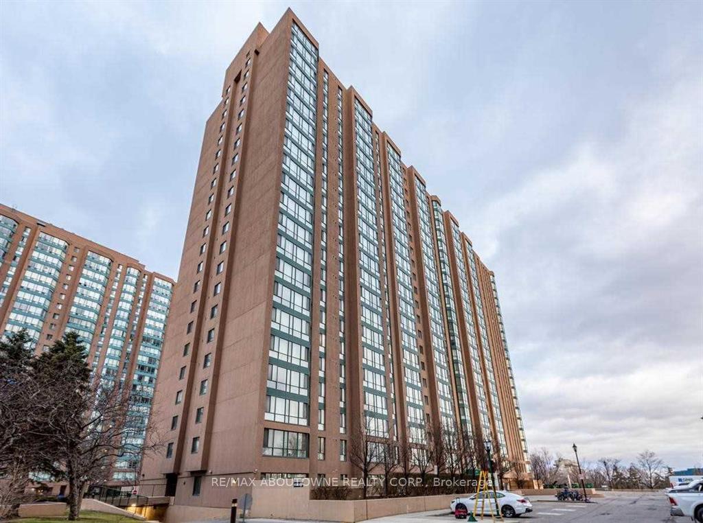 145-hillcrest-avenue-mississauga-ontario-w13682408