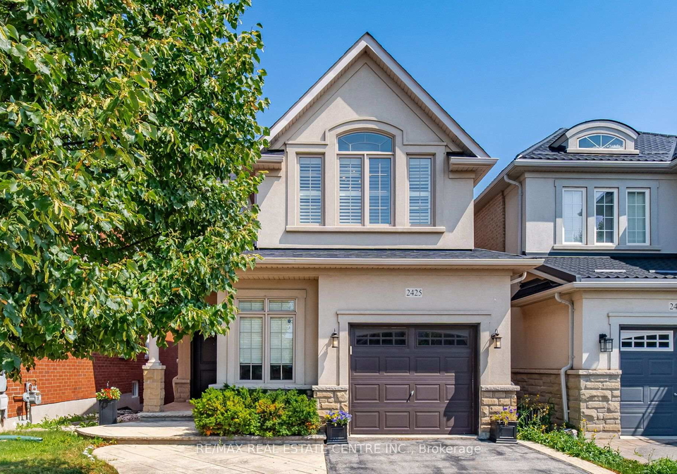 2425-quetico-crescent-oakville-ontario-w13682450