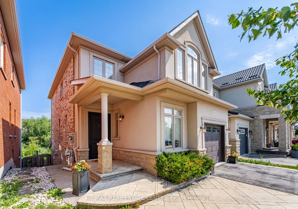 2425-quetico-crescent-oakville-ontario-w13682450