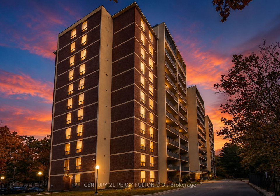 15-london-green-court-toronto-york-ontario-w13682458
