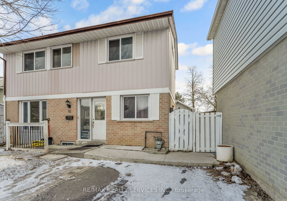 11-juliette-square-brampton-ontario-w13682506
