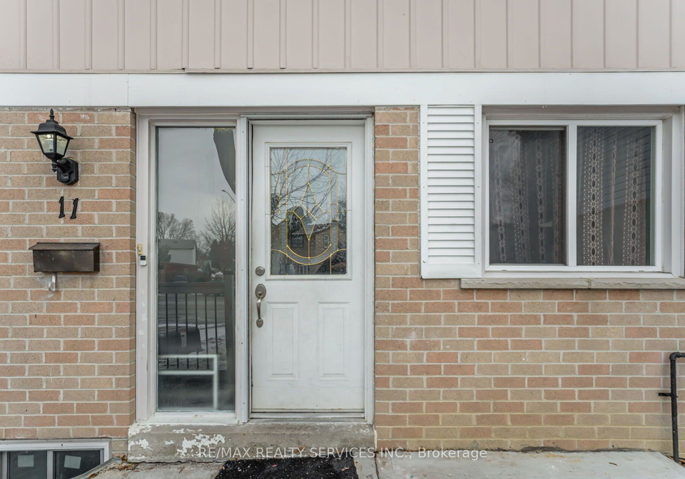 11-juliette-square-brampton-ontario-w13682506