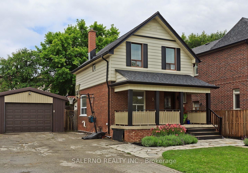 34-fairfield-avenue-toronto-etobicoke-ontario-w13682546