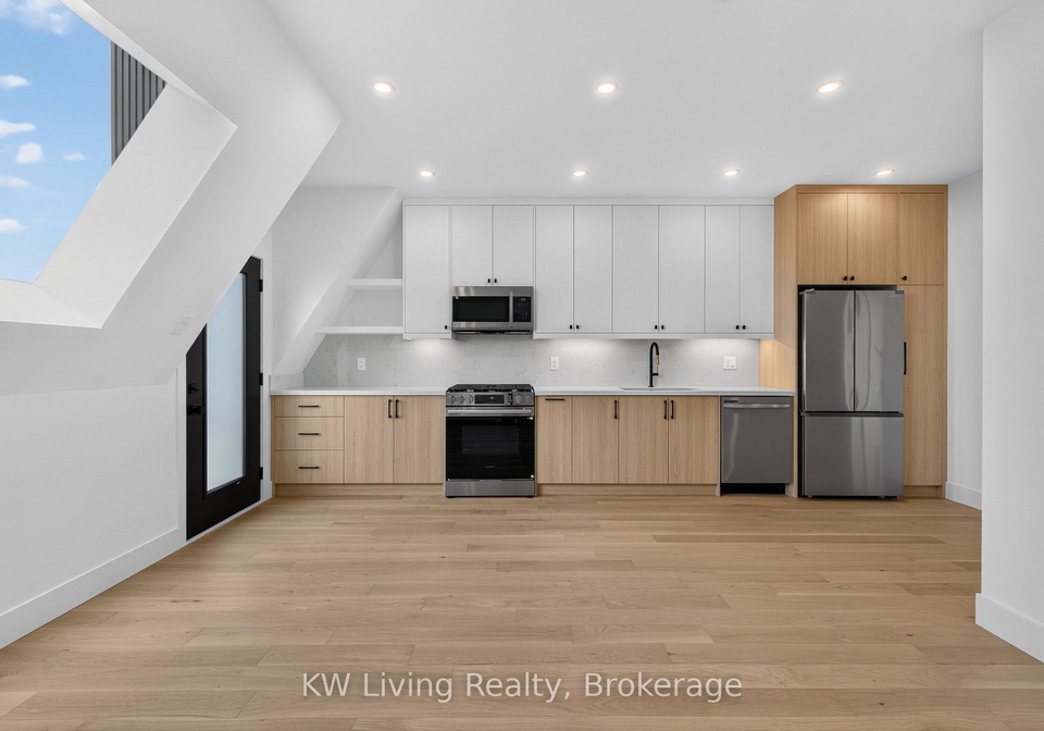 96-belgravia-avenue-toronto-north-york-ontario-w13682628