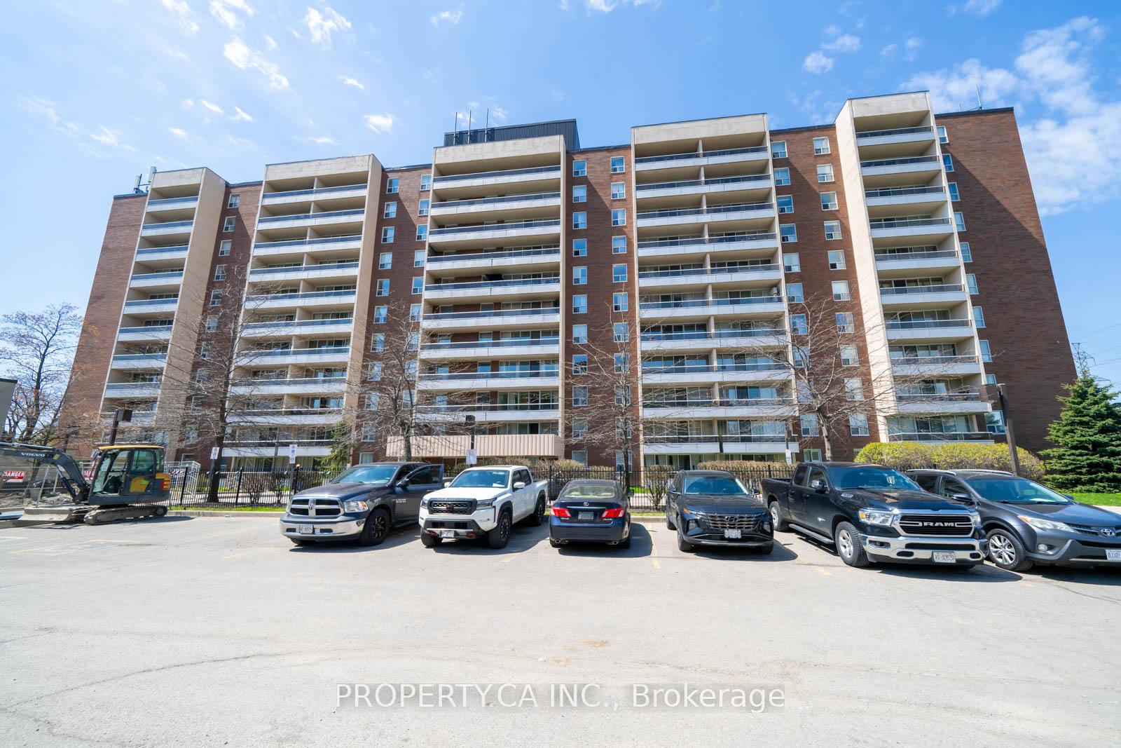 31-four-winds-drive-w-toronto-york-ontario-w13682724