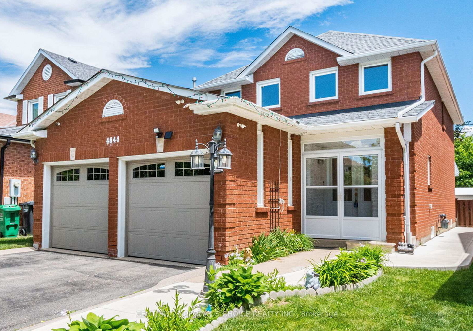 4844-owl-circle-mississauga-ontario-w13682762