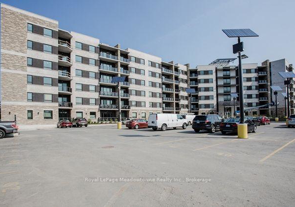 33-whitmer-street-milton-ontario-w13682820
