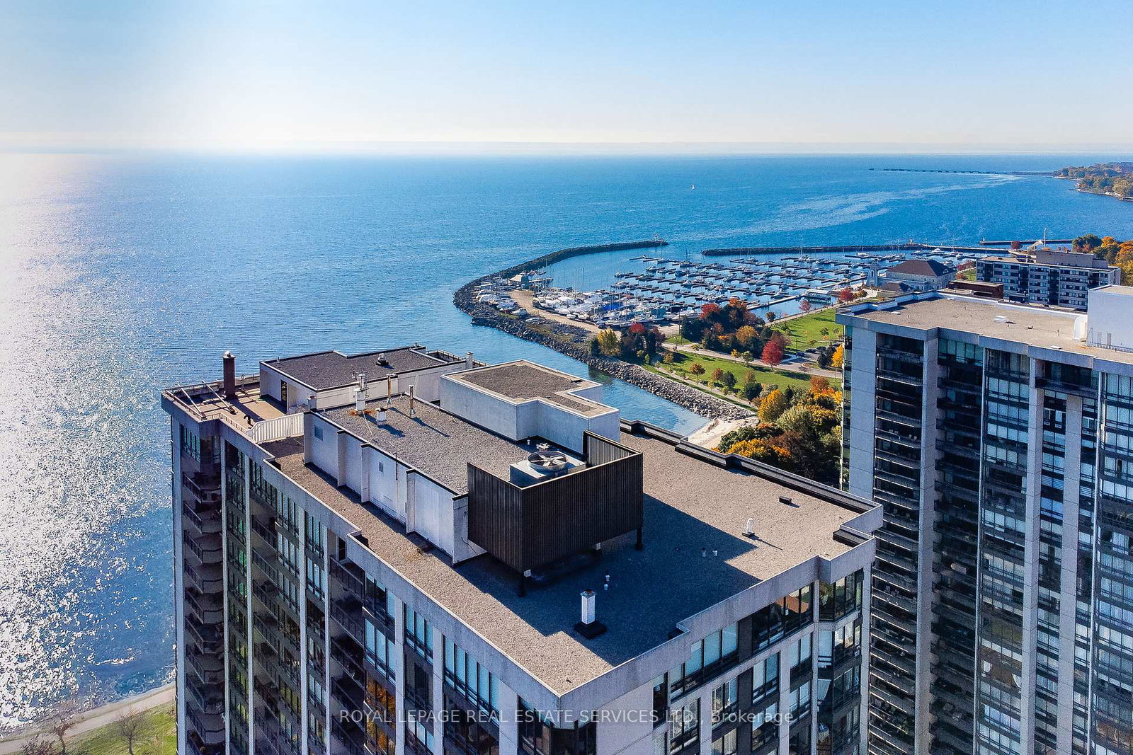 2170-marine-drive-oakville-ontario-w13682990