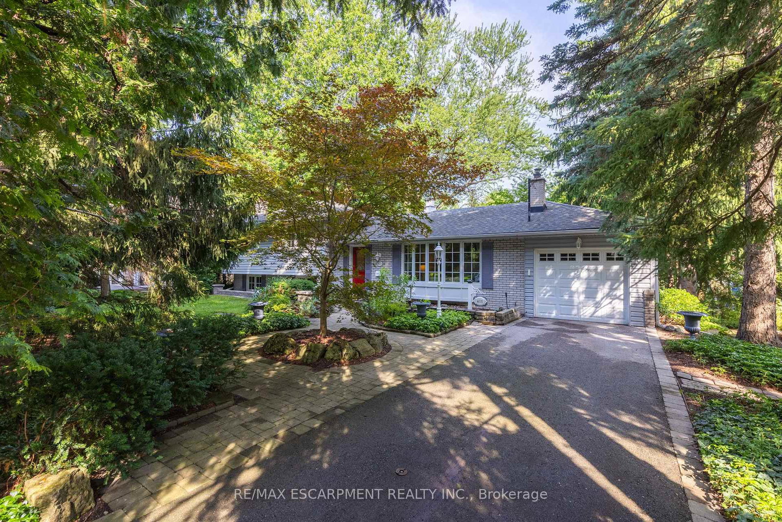 401-cairncroft-road-oakville-ontario-w13683208