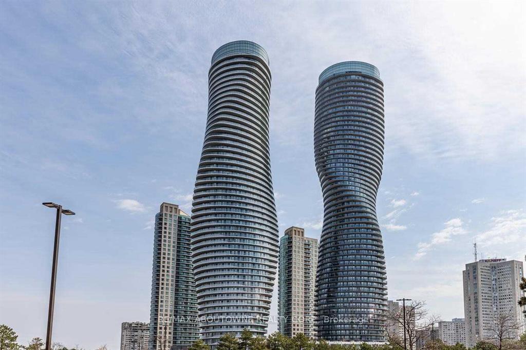 50-absolute-avenue-mississauga-ontario-w13683234