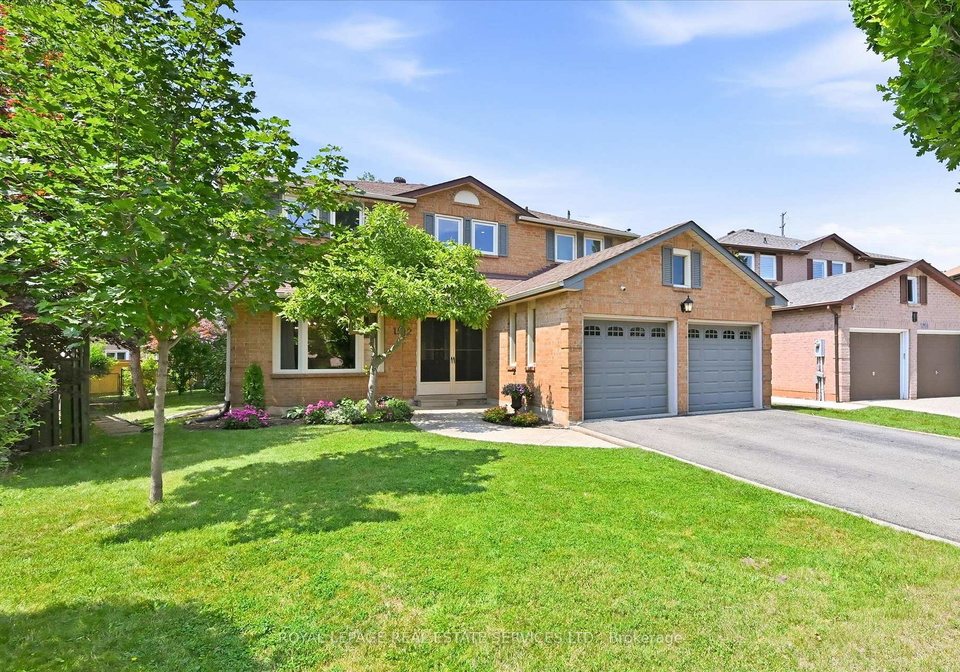 1512-princeton-crescent-oakville-ontario-w13683424