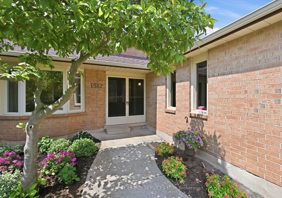 1512-princeton-crescent-oakville-ontario-w13683424