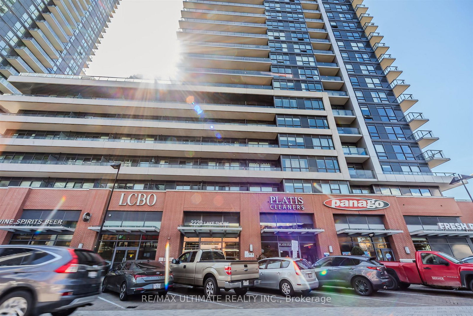 2220-lake-shore-boulevard-w-toronto-etobicoke-ontario-w13683426