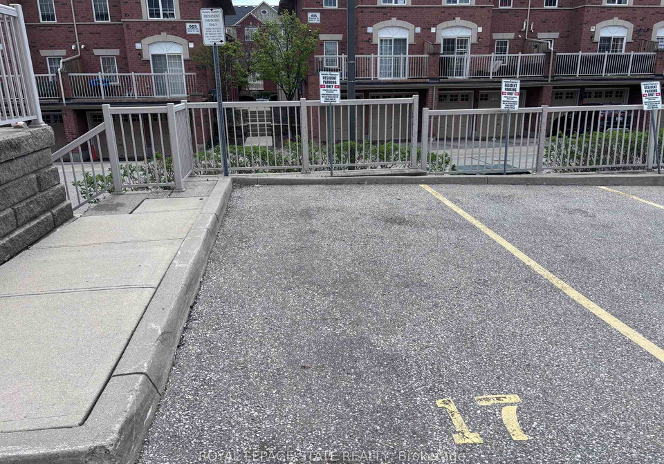 615-shoreline-drive-mississauga-ontario-w13683450