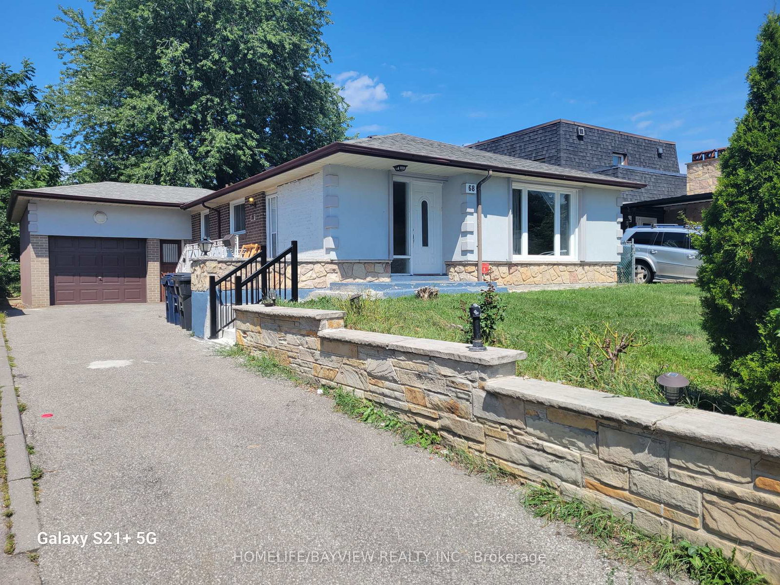 68-broadoaksmain-floor-only-drive-toronto-york-ontario-w13683498