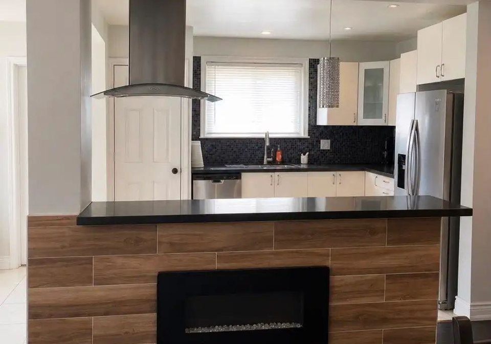 68-broadoaksmain-floor-only-drive-toronto-york-ontario-w13683498