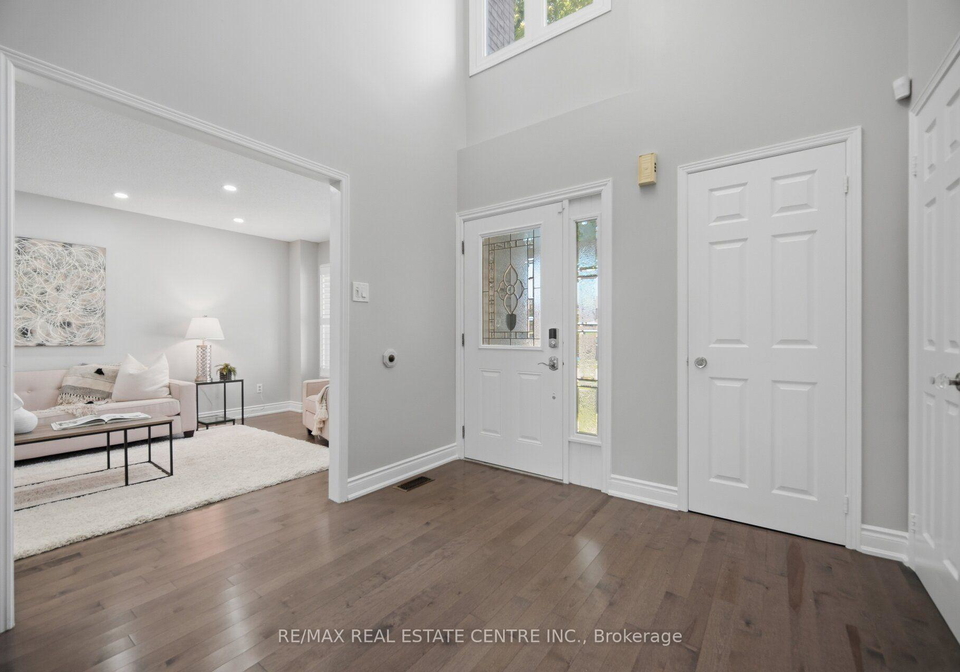 1558-highbrook-avenue-mississauga-ontario-w13683502