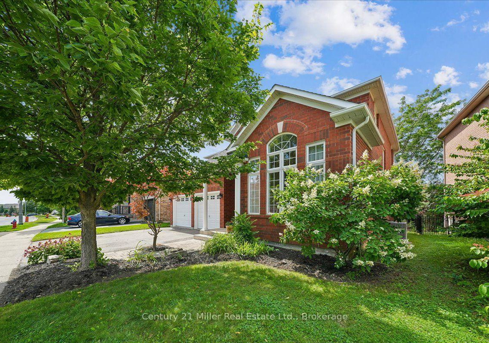 2350-valleyridge-drive-oakville-ontario-w13683646